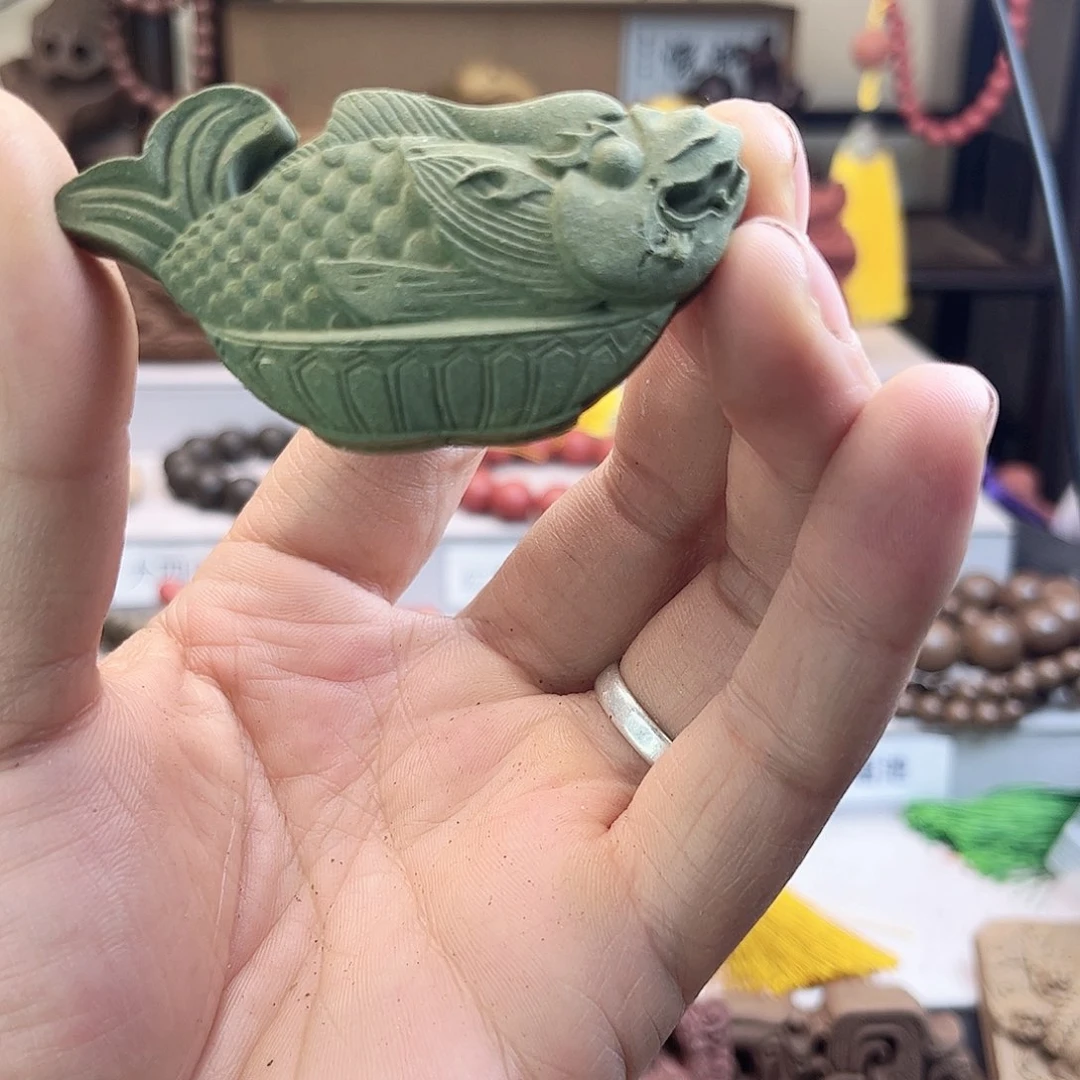 泥塑茉莉香放鱼化龙香牌瑕疵款