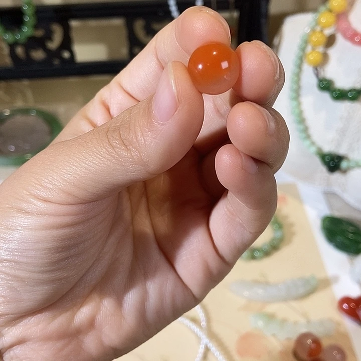 未镶嵌和田玉（糖玉）挂件这个