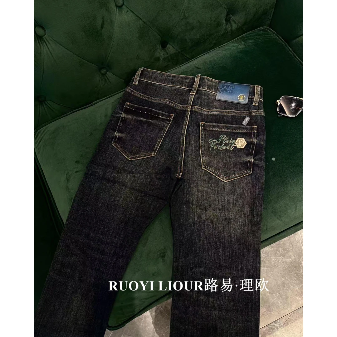 【路易理欧】欧货时尚潮流街头纯色休闲修身百搭男士牛仔裤7005