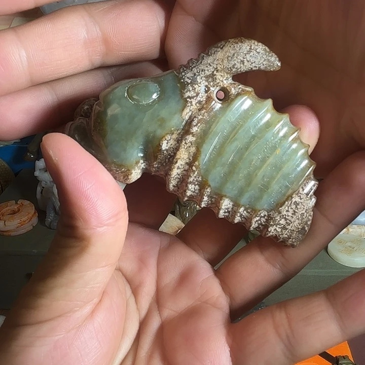 和田玉未镶嵌挂件