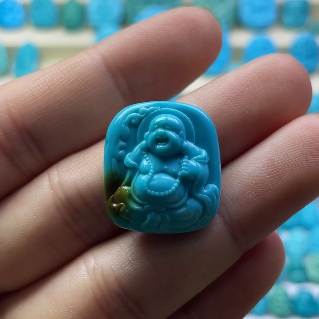 绿松石未镶嵌颈饰