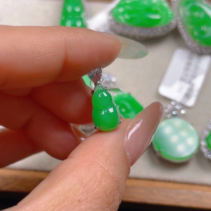 翡翠银S925镶嵌吊坠(不含链)