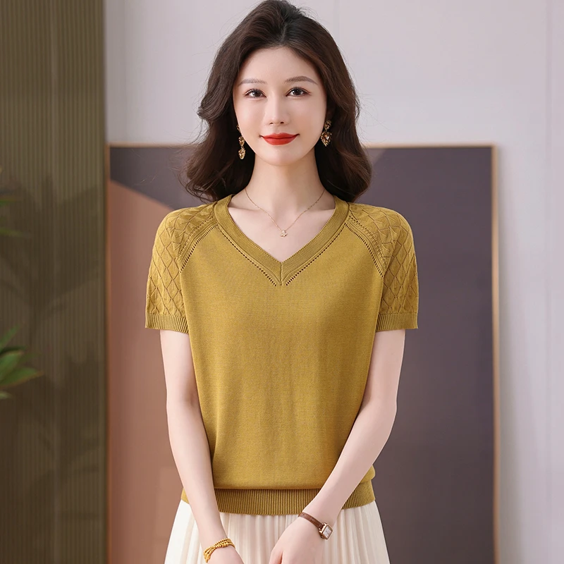 夏季短袖女士莱赛尔天丝透气T恤V领修身常规时尚网红洋气炸街女装