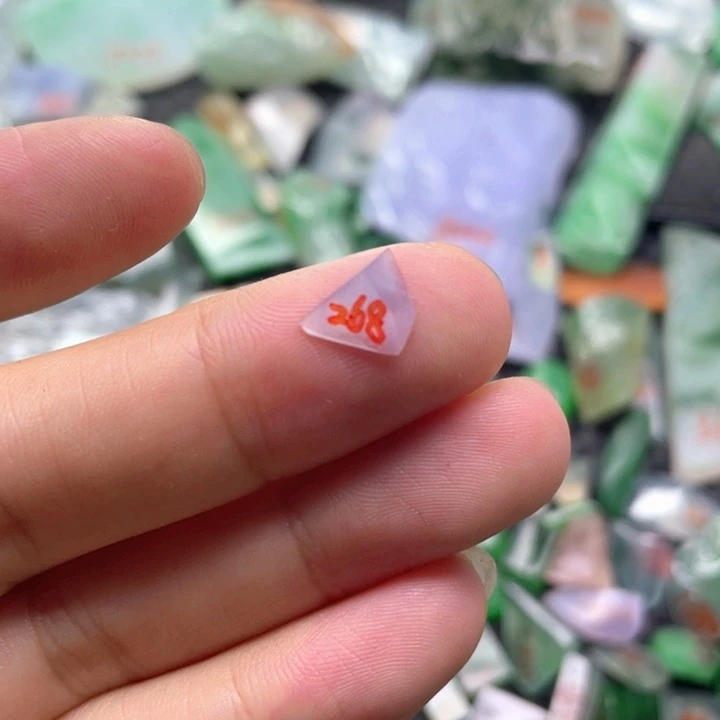 定制翡翠未镶嵌天然缅甸翡翠