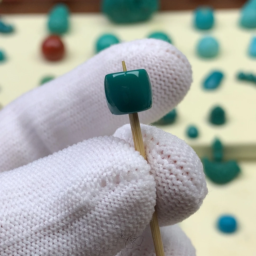 绿松石18K金镶嵌绿松石