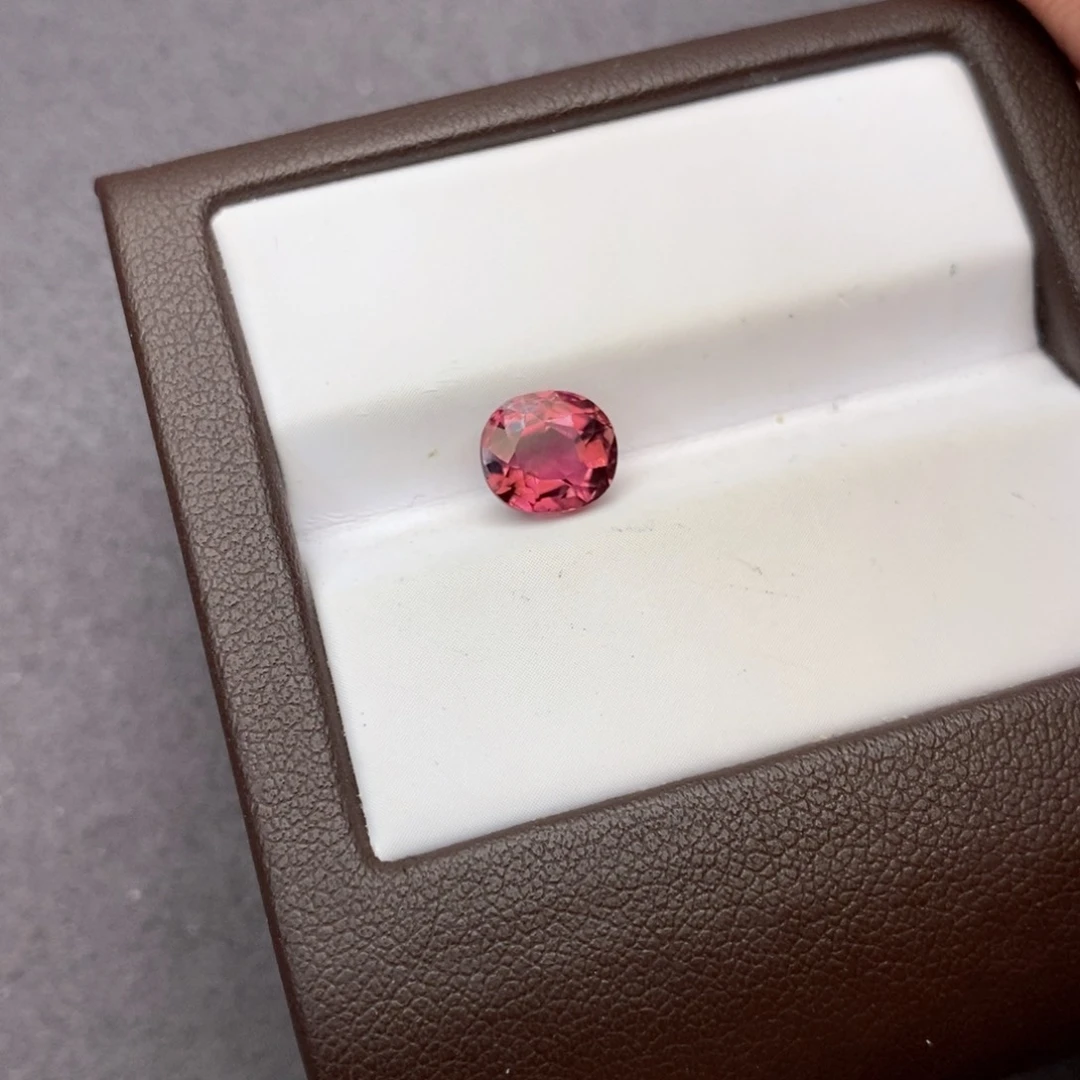 碧玺裸石未镶嵌裸石