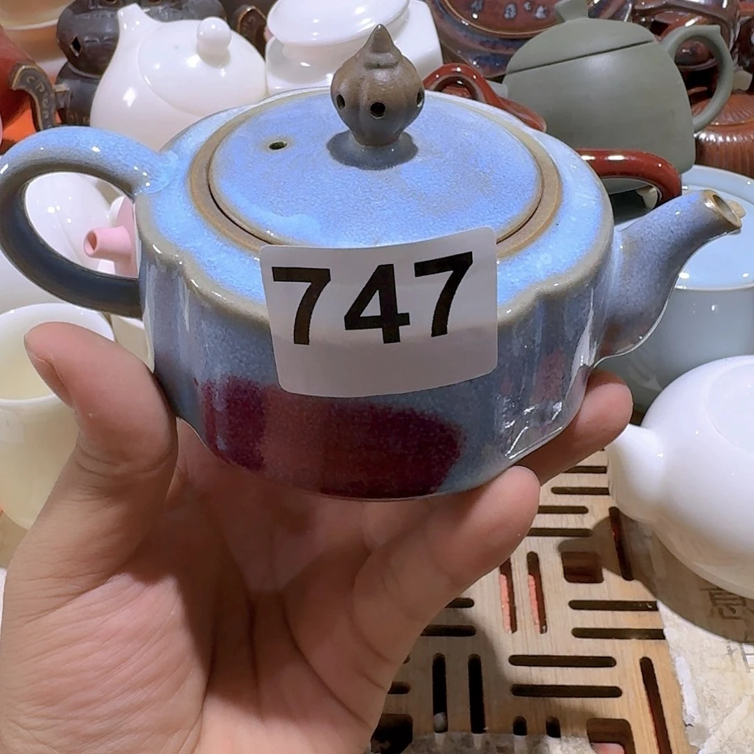 瑕疵茶具。介意勿拍