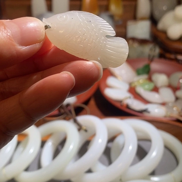 和田玉（白玉）未镶嵌颈饰