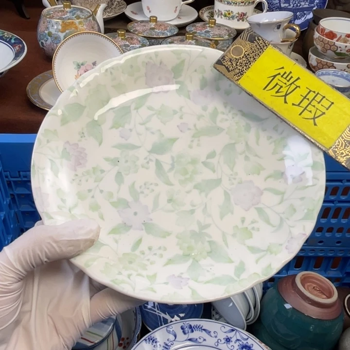 他家瓷器真美…开播了