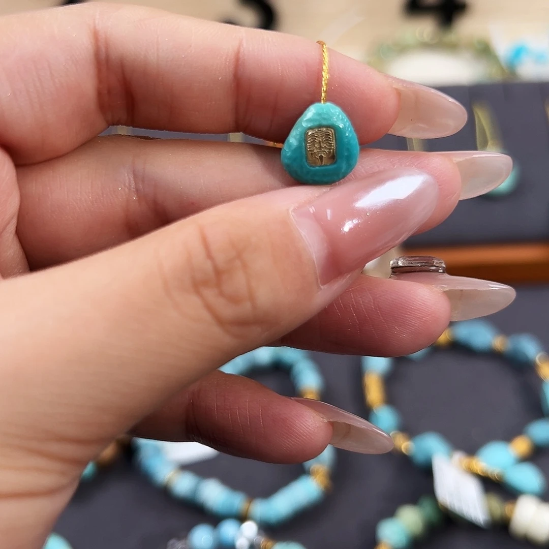 绿松石未镶嵌把件泡油扎基随型珠配饰