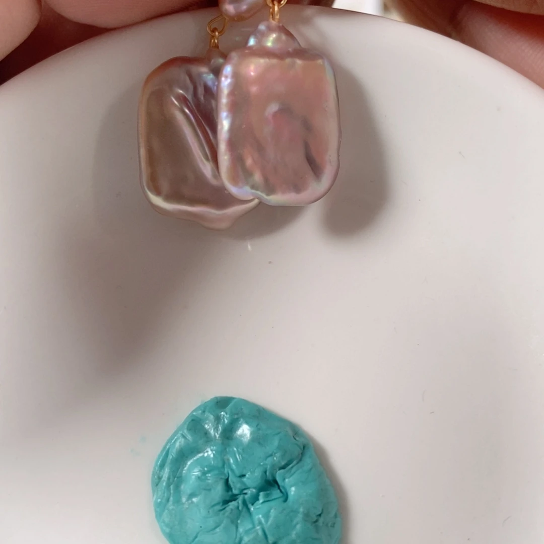 何***以耳钉合金淡水珍珠