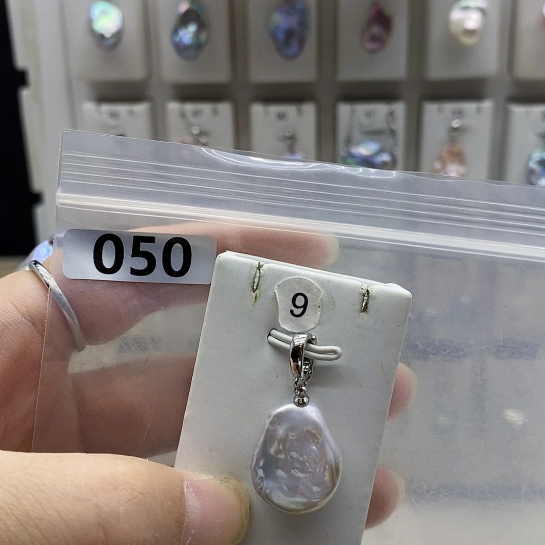颈饰合金淡水珍珠