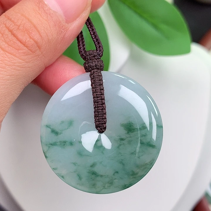 颈饰未镶嵌翡翠平安扣 34.6x5.5mm