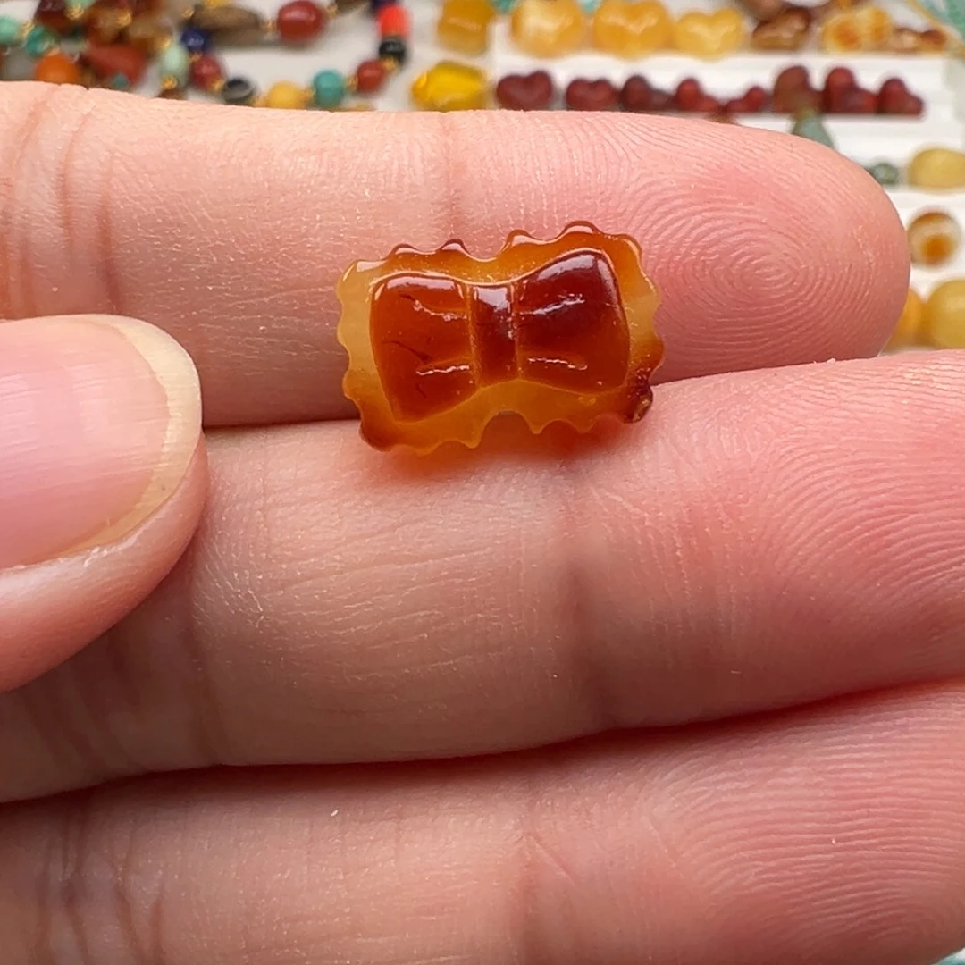 琥珀吊坠(不含链)未镶嵌