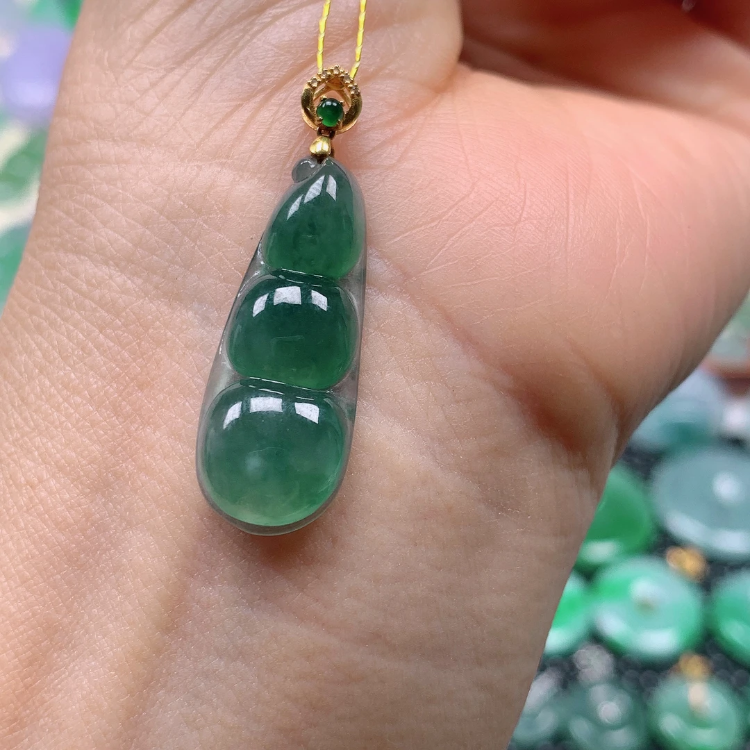 缅甸天然A货翡翠，冰飘花福豆 编号163/527尺寸28.5-11.4-5.1