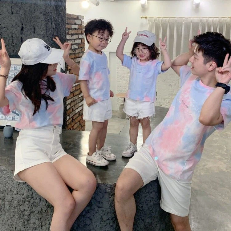 亲子装一家三口四口夏季韩版休闲时尚家庭装上衣扎染T恤短袖t恤潮