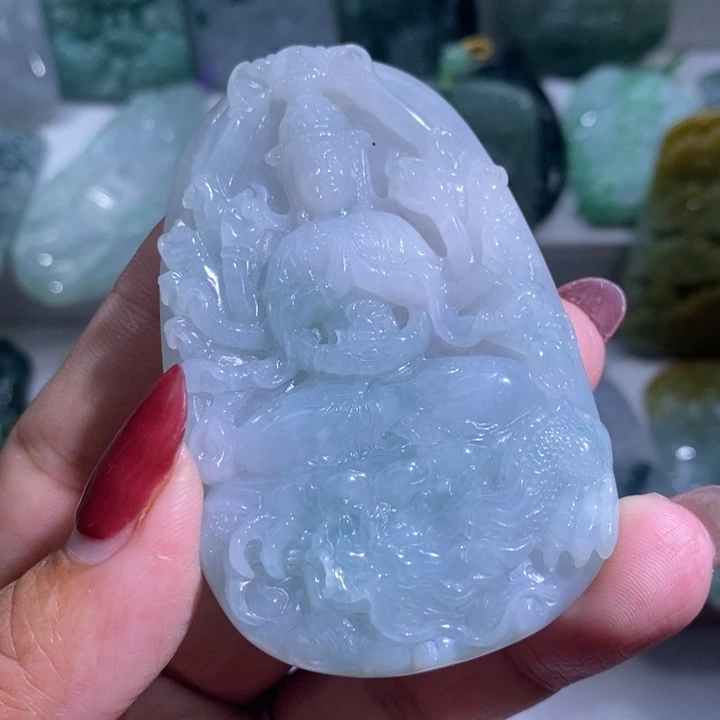 【闪购商品】翡翠未镶嵌颈饰千手