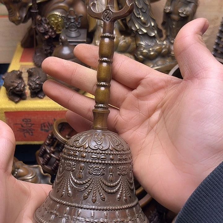 精美铜器点击下单