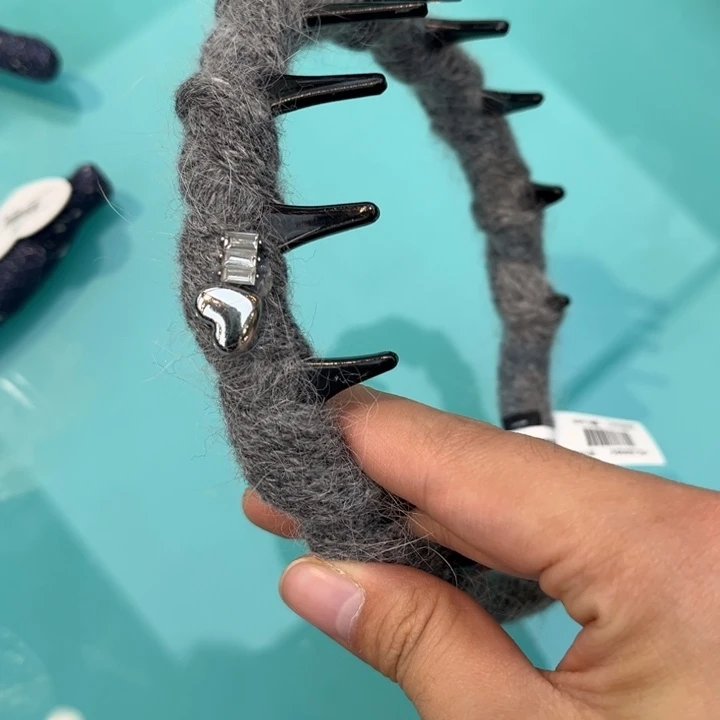 布艺铁合金灰色发箍