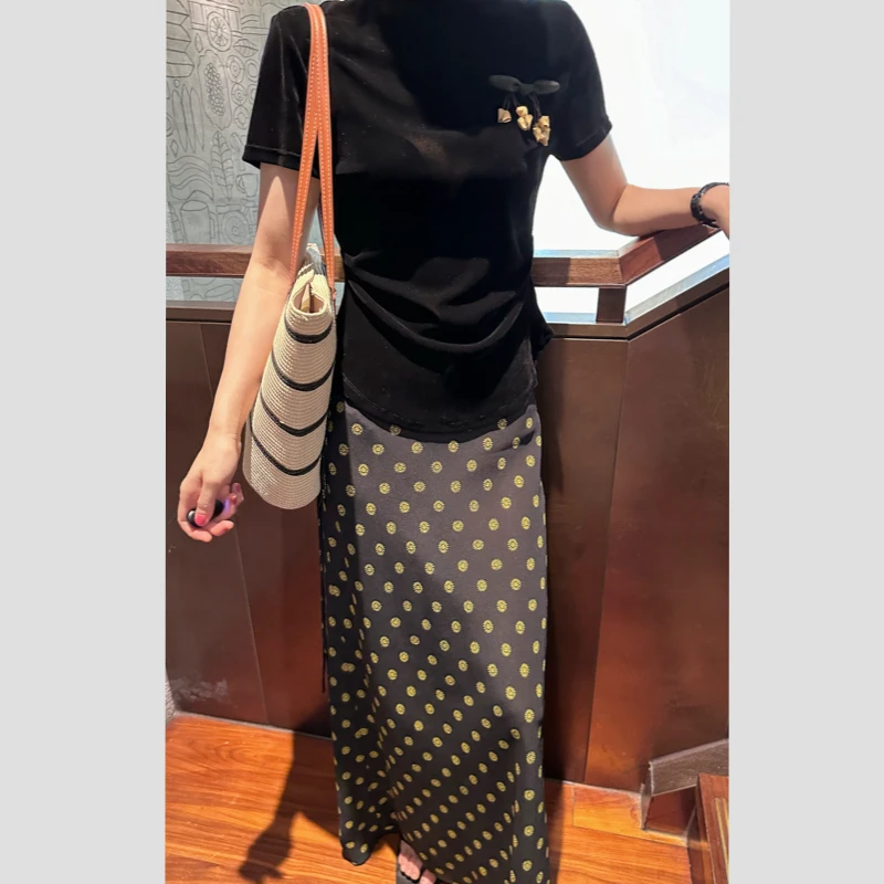 南油小雅辣椒森系原创设计百搭设计师通勤背心修身夏季女士黑色