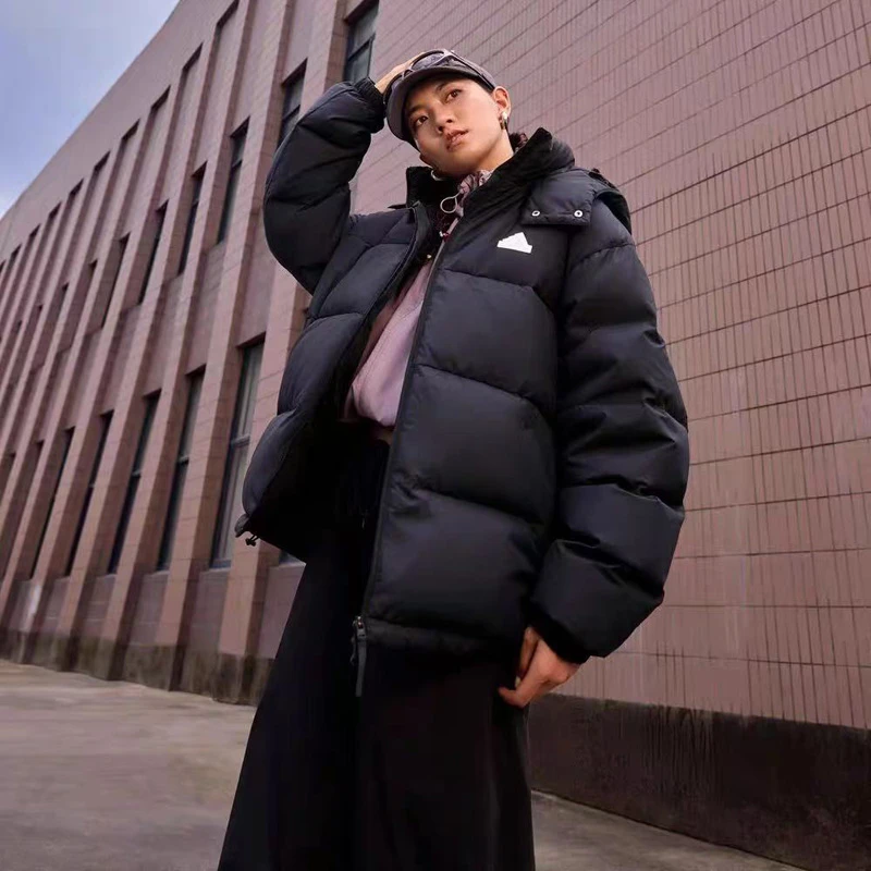 正品Adidas阿迪达斯男女款冬季运动舒适休闲防风保暖羽绒服JM9131