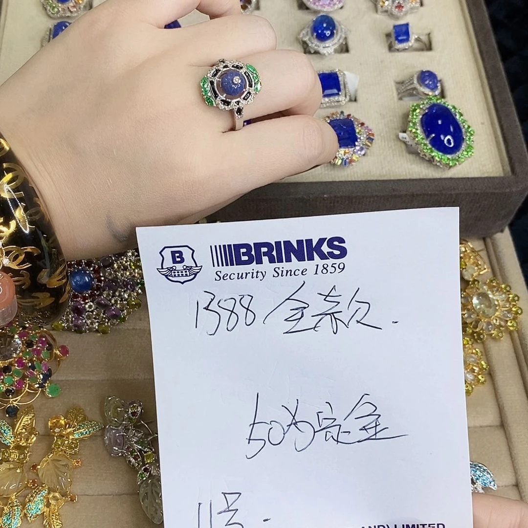 瓷片泰国不退不换国外场