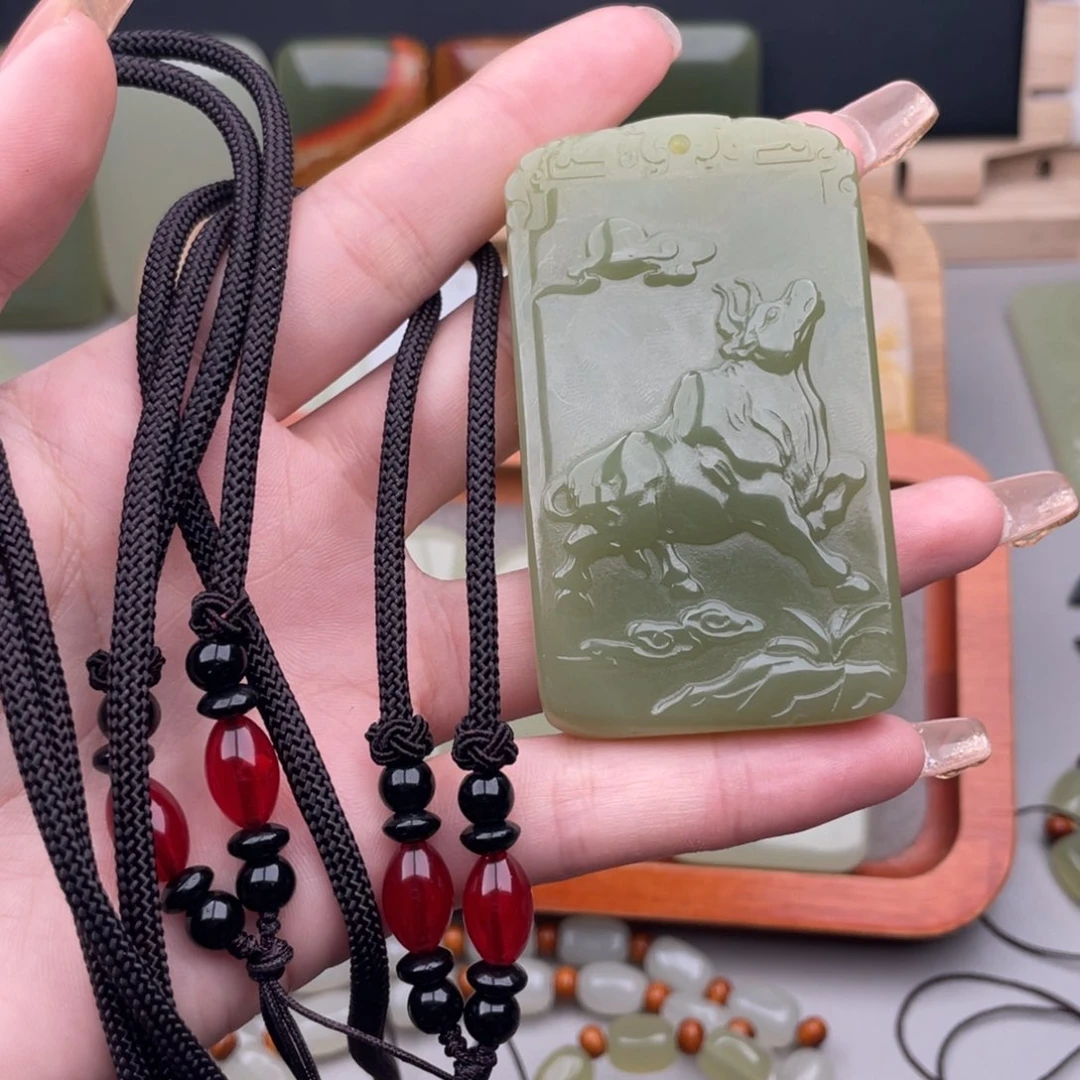 新疆昆仑山料，一物一拍