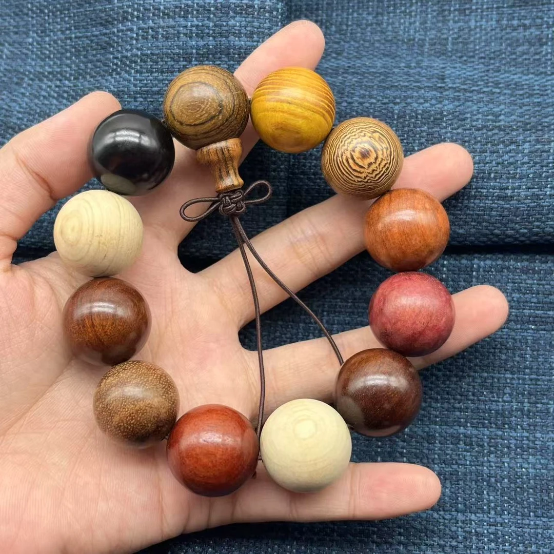 名贵多宝手持卡20男女款 327（无礼盒）