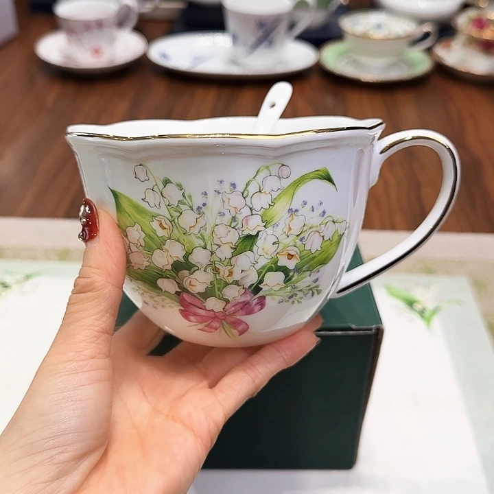 瓷片杯子杯子杯子水杯杯子水杯