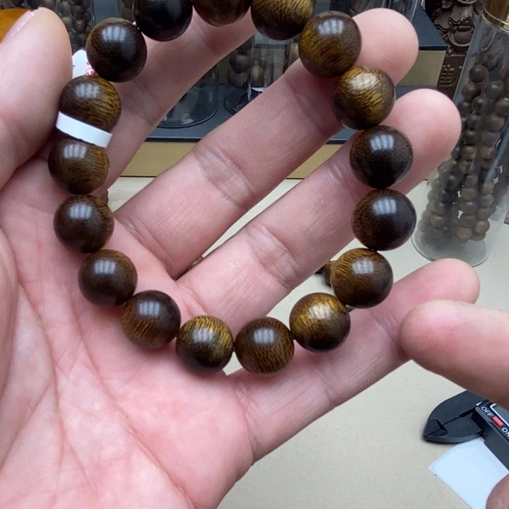 沉香沉香碎屑海南野生猫眼莺歌绿1.2