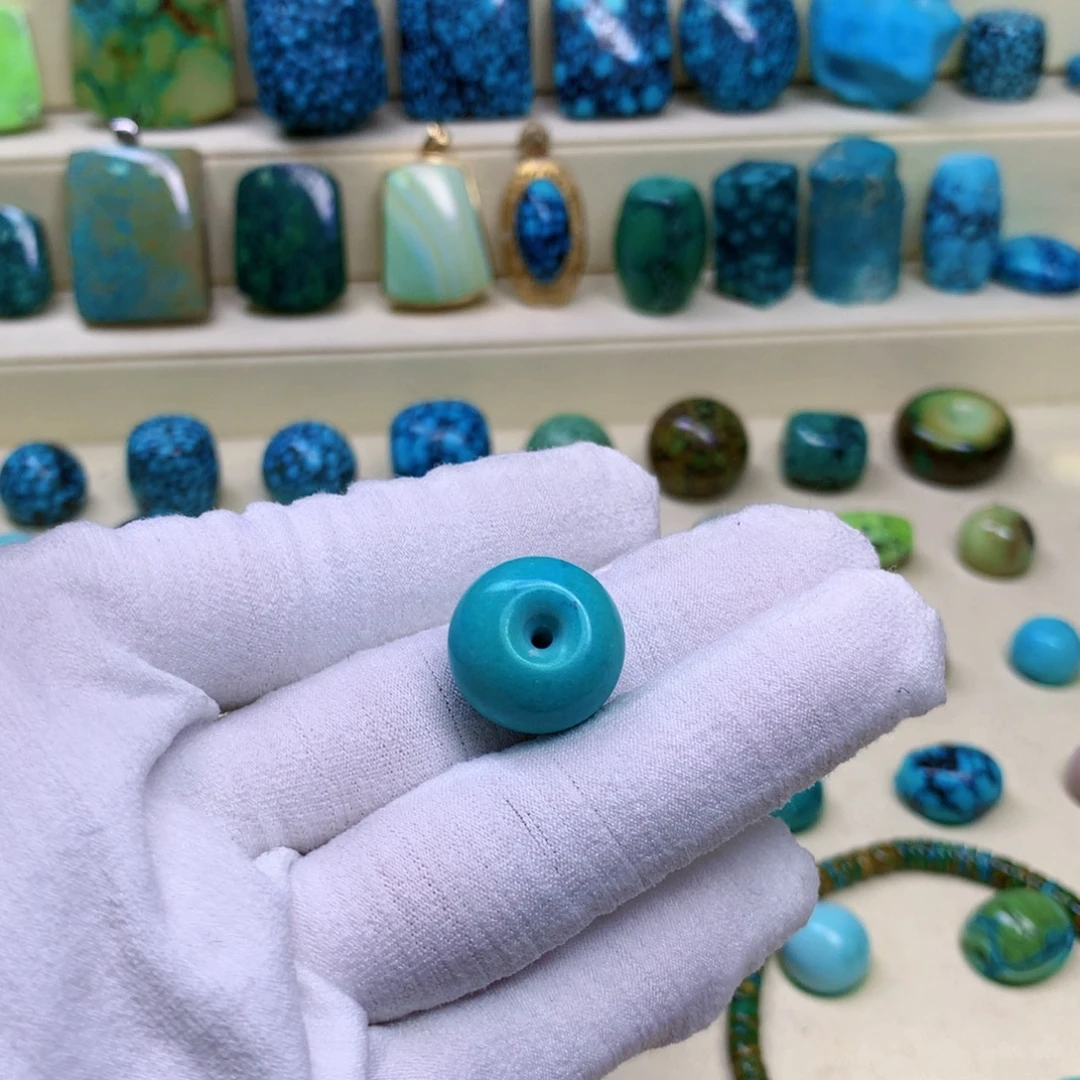 绿松石未镶嵌三彩随行