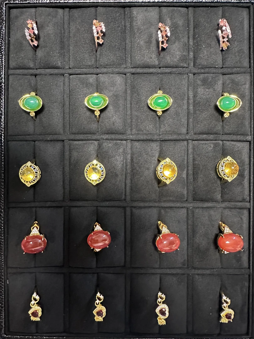 【宠粉福利】精品戒指 随机拍一发一