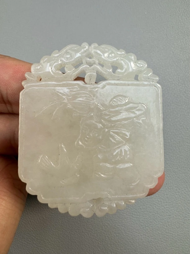 和田玉镂空白玉牌子