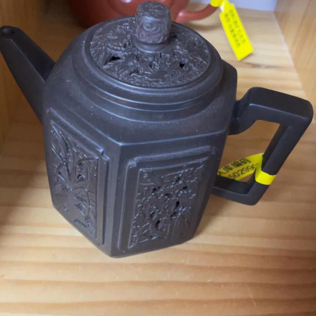 茶壶底槽青紫砂艺术作品