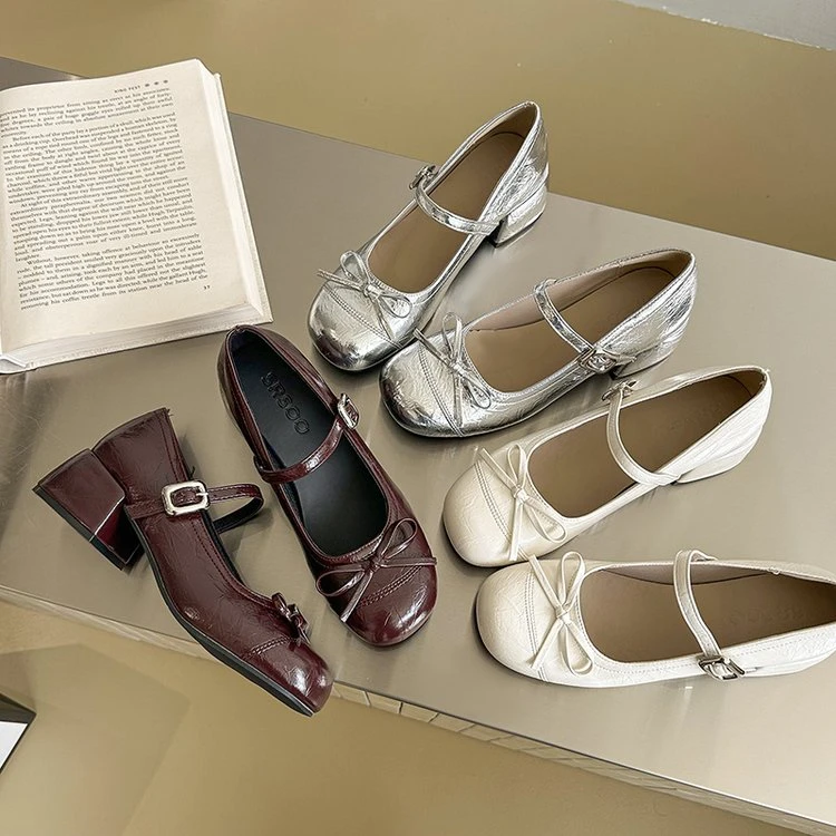 浅口法式秋季粗跟单鞋红色平底鞋圆头鞋子lulu风国风