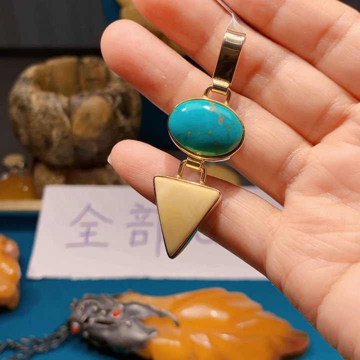 琥珀颈饰未镶嵌波兰设计款琥珀蜜蜡