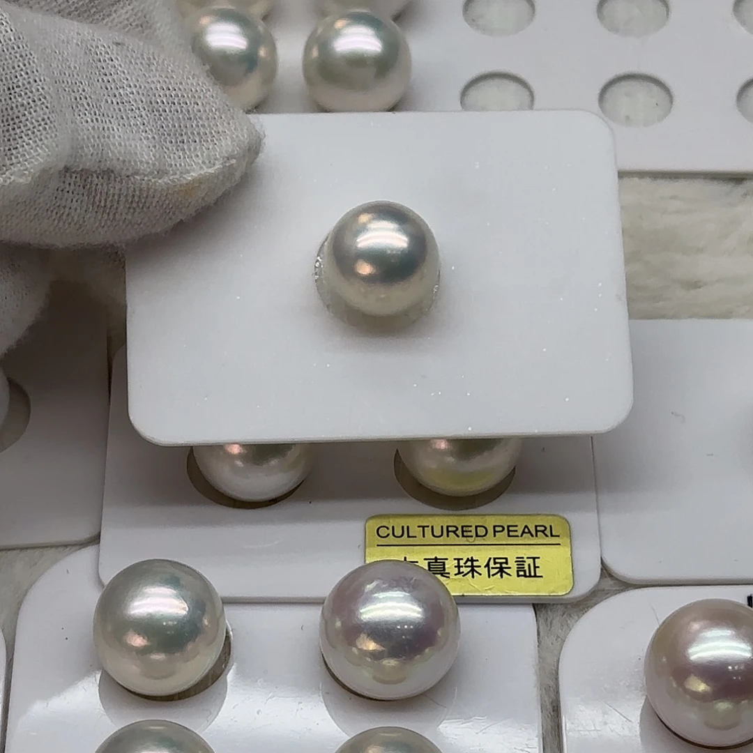 K****淡水珍珠耳饰未镶嵌