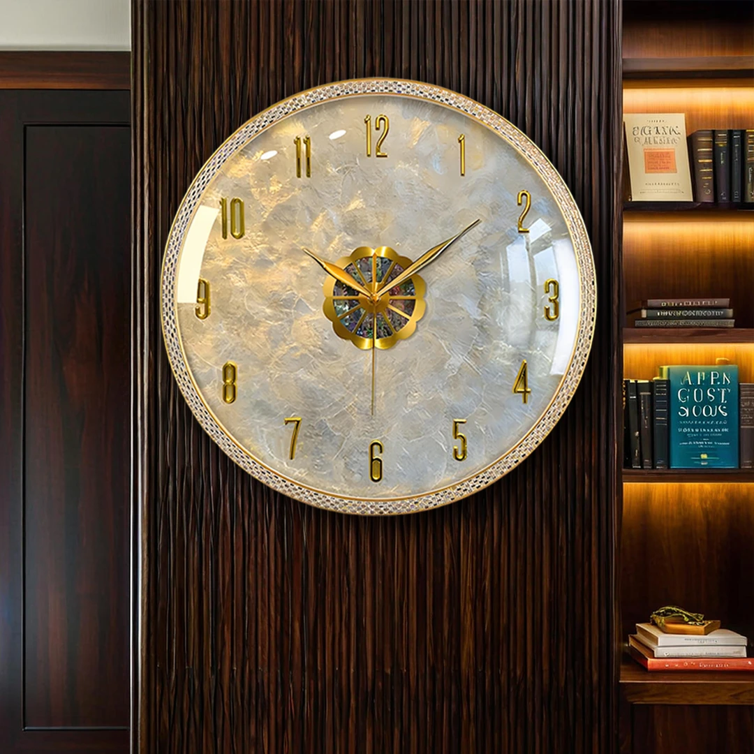 贝壳客厅挂钟静音挂墙高档装饰古铜钟表轻奢挂钟客厅圆盘时尚家用