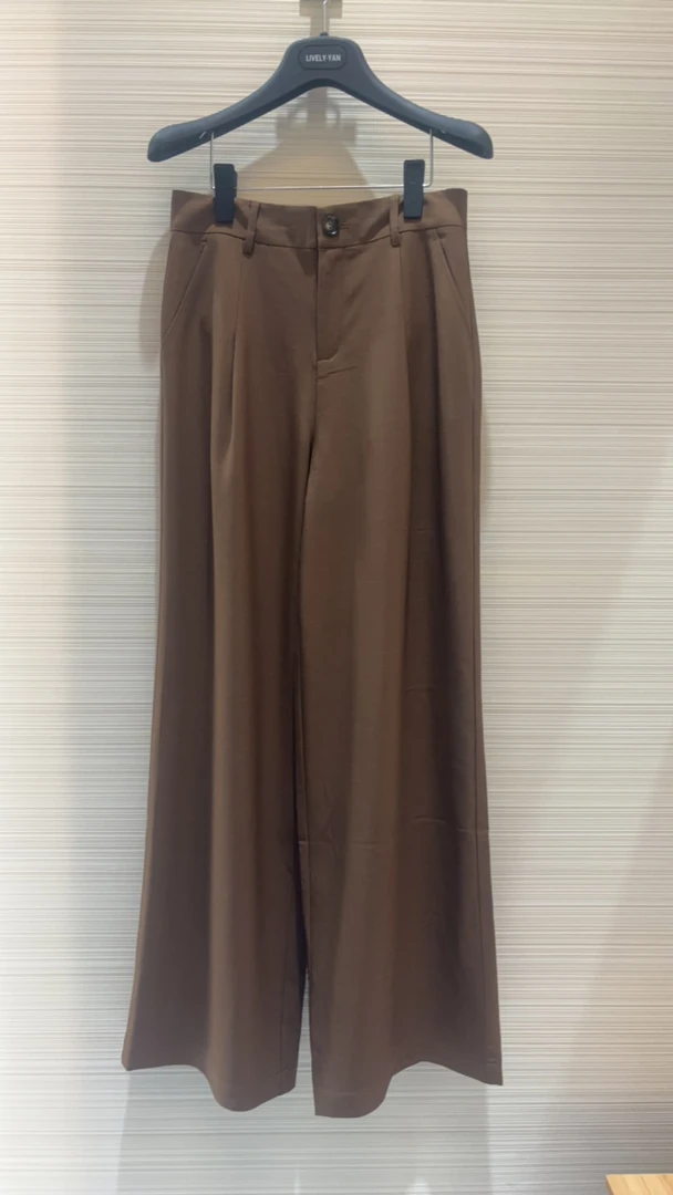 俪妍新品夏日巴黎裤17876