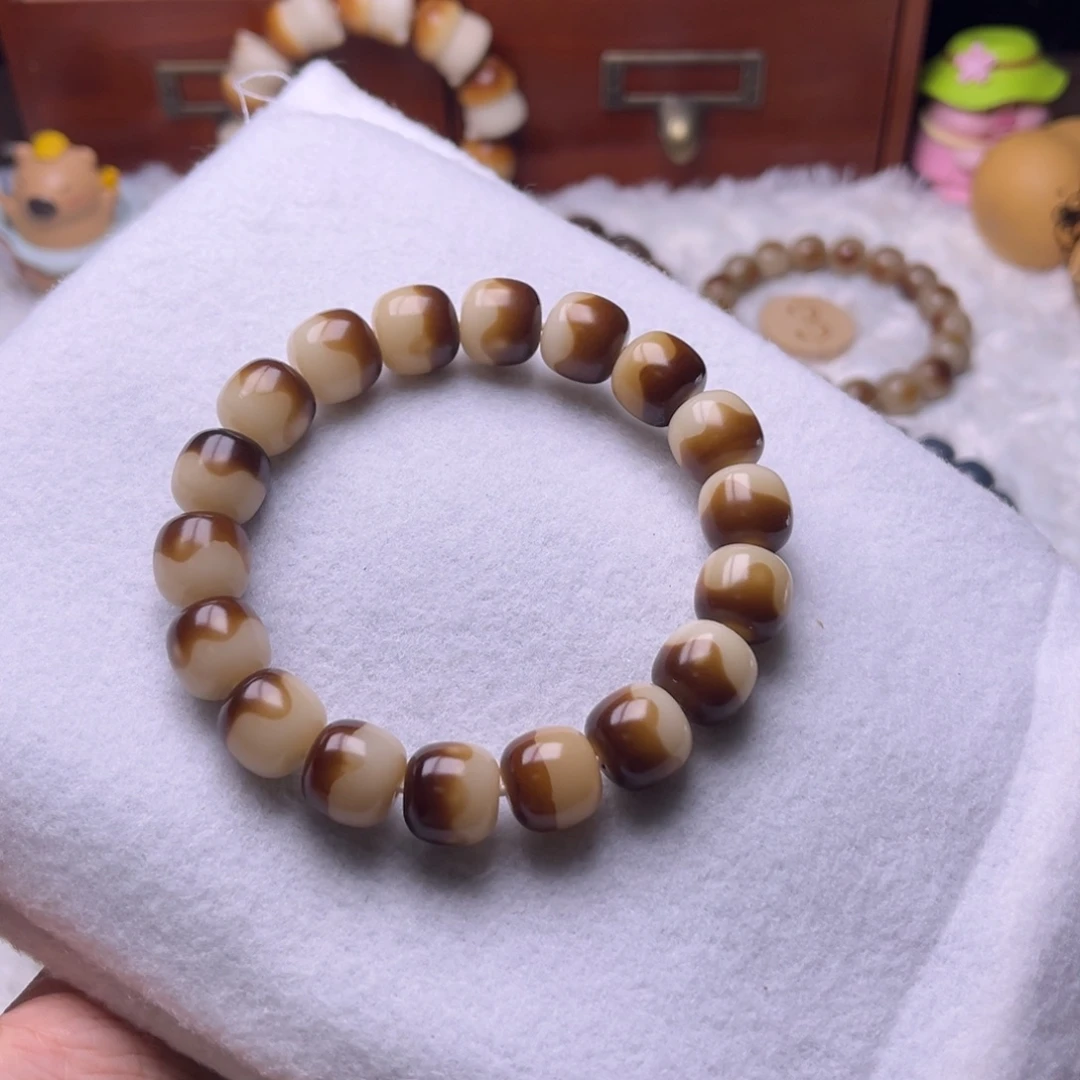 吊坠菩提根/象牙果蛋糕卡14