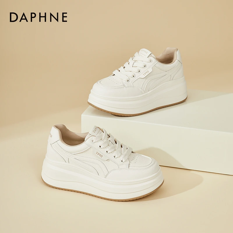 达芙妮2025年新款休闲鞋女鞋时尚小众百搭小白鞋秋季增高系带板鞋