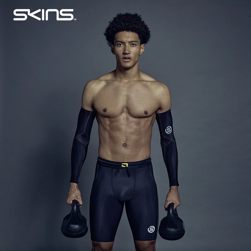 SKINS S3中度压缩裤男 跑步速干运动训练紧身裤健身裤及膝短裤
