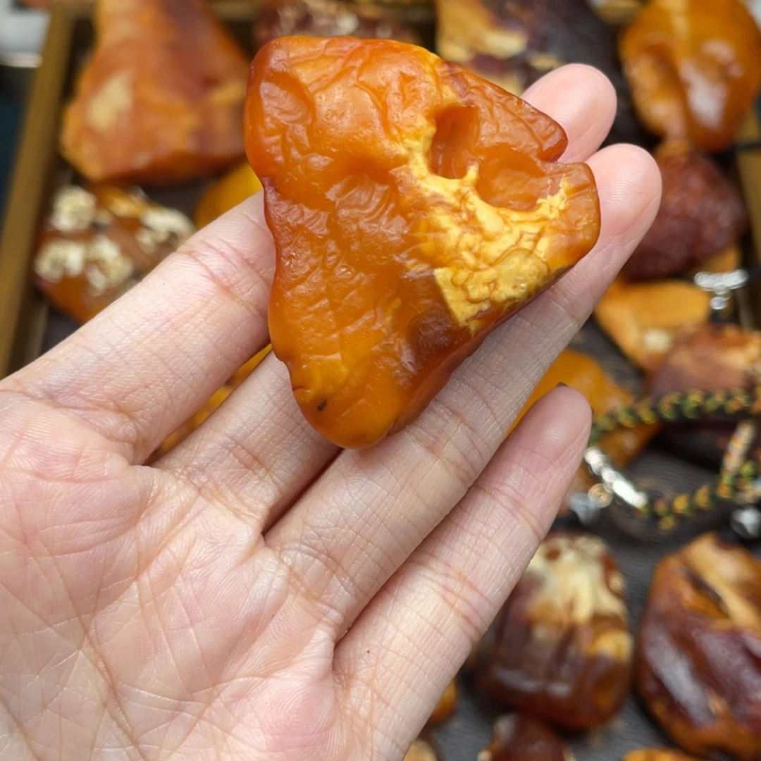 琥珀未镶嵌珠宝奇石