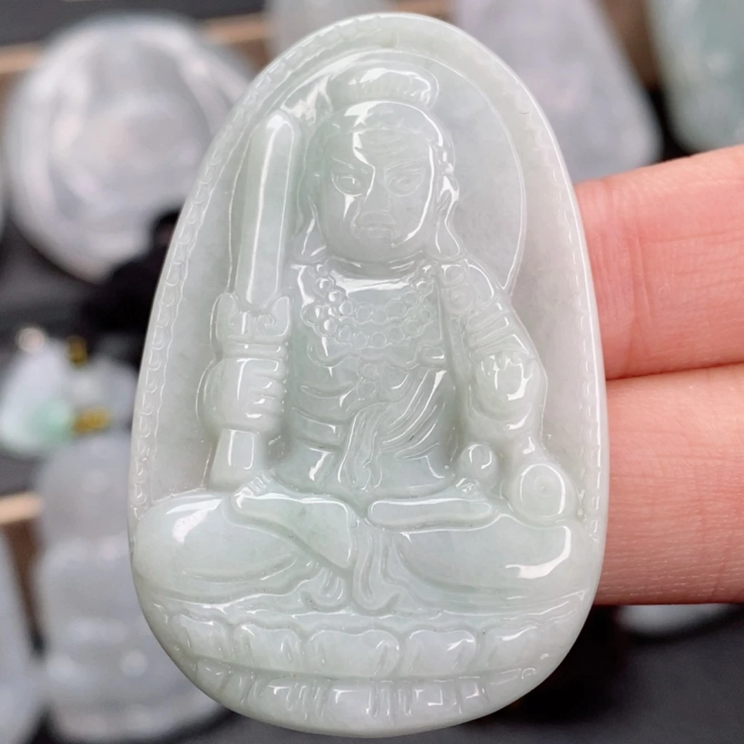 颈饰未镶嵌翡翠不动
