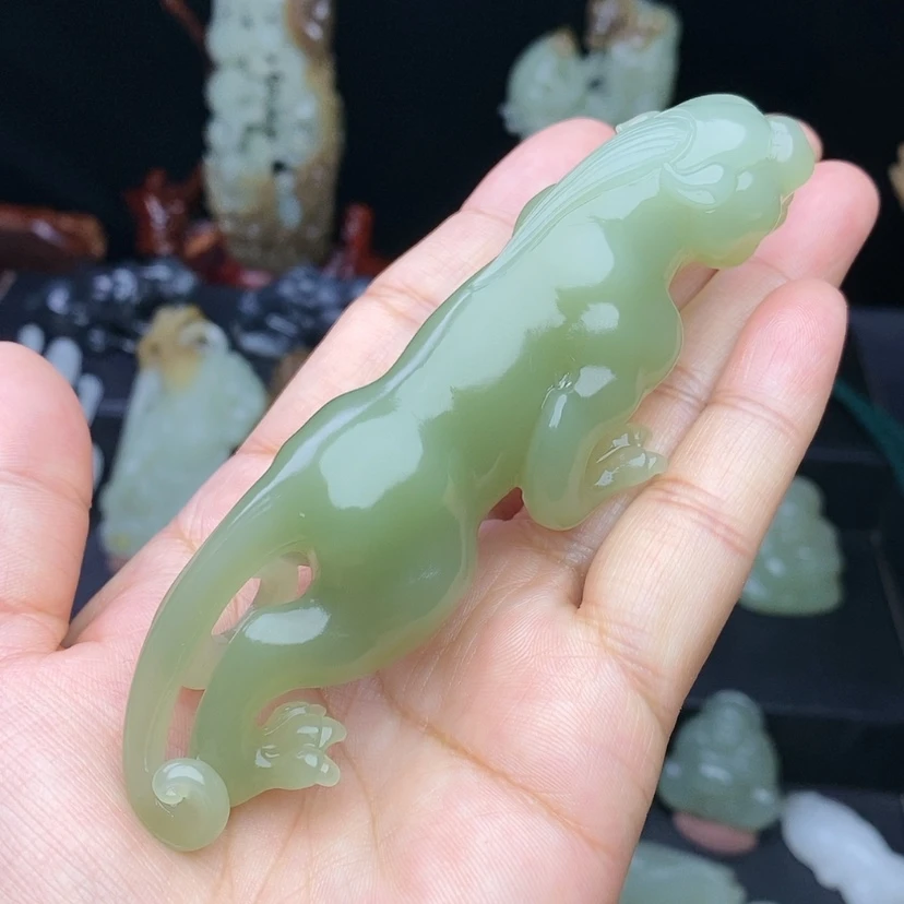 【闪购商品】和田玉摆件未镶嵌抖*逗