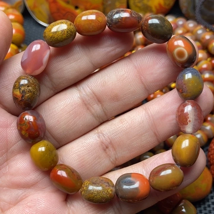 玛瑙/玉髓手串未镶嵌