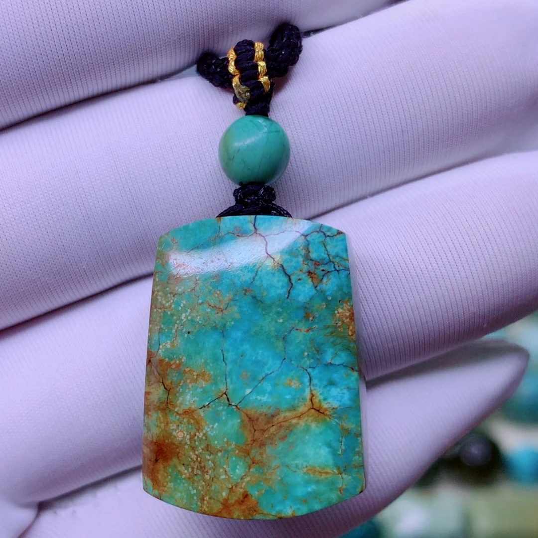 绿松石未镶嵌原矿绿松石