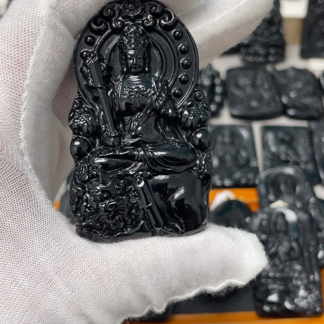 靠***話蛇纹石玉未镶嵌吊坠