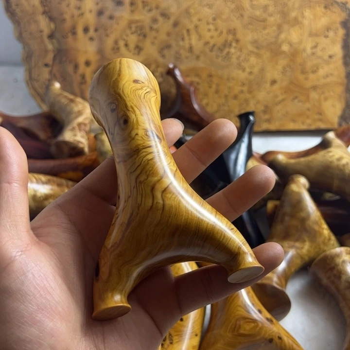 阿***杰木鬼柳夜飞虎8018A22