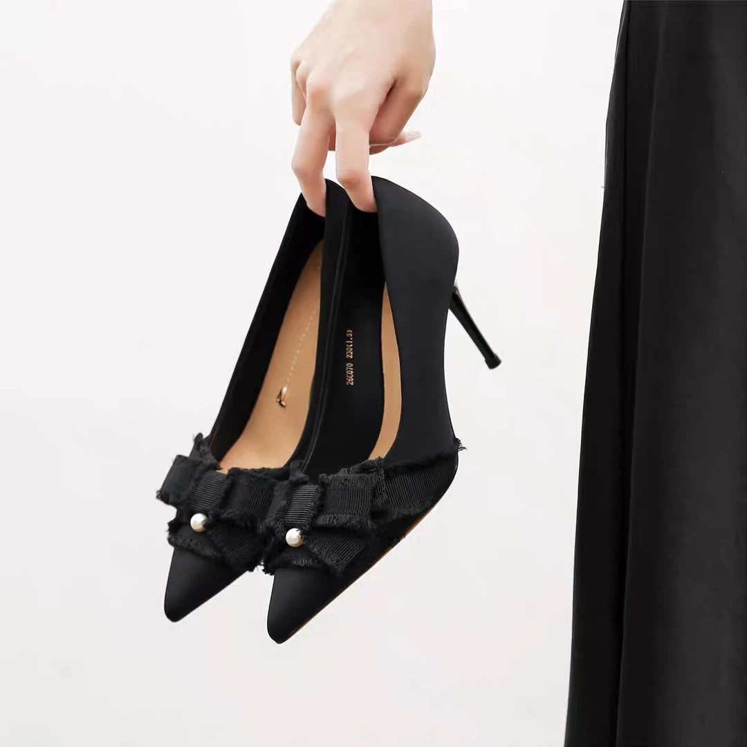 26C070 新款时尚高跟鞋细跟尖头气质名媛蝴蝶结单鞋女